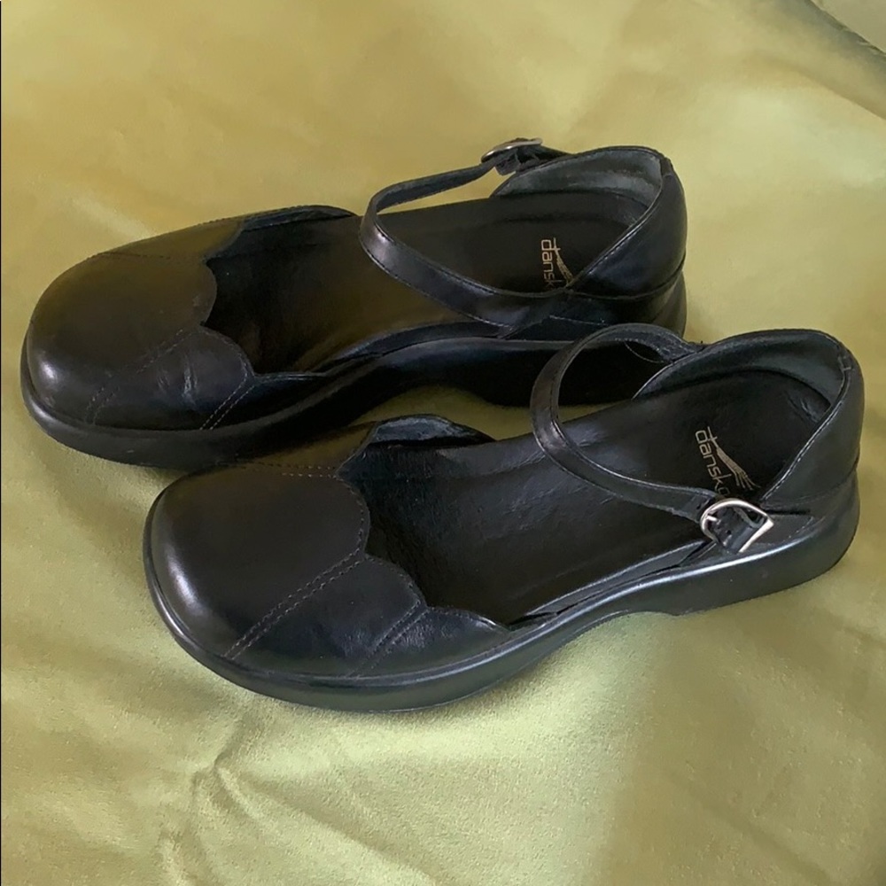 Dansko Mary Janes Size 38
